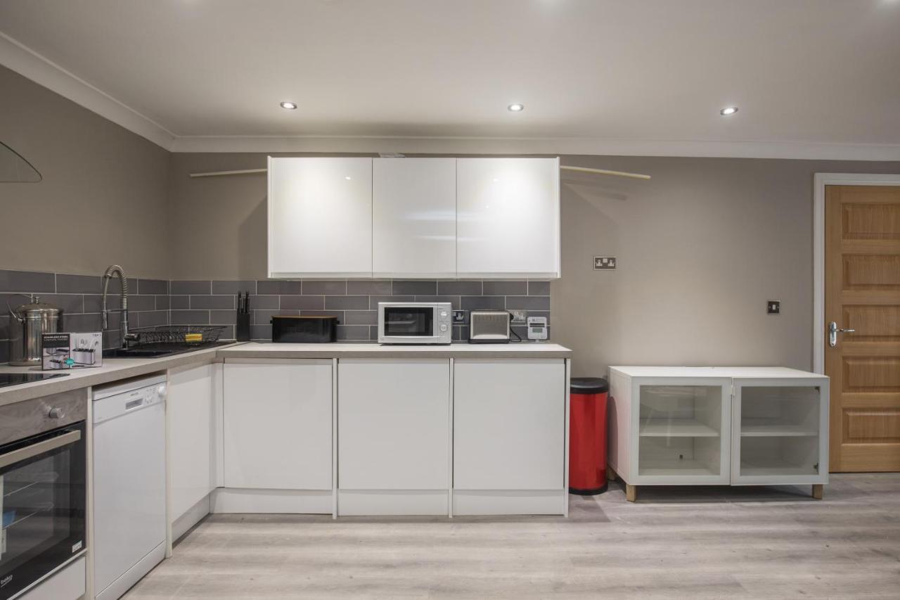 Riverside Central Kingston Flat 1B Surbiton Екстер'єр фото