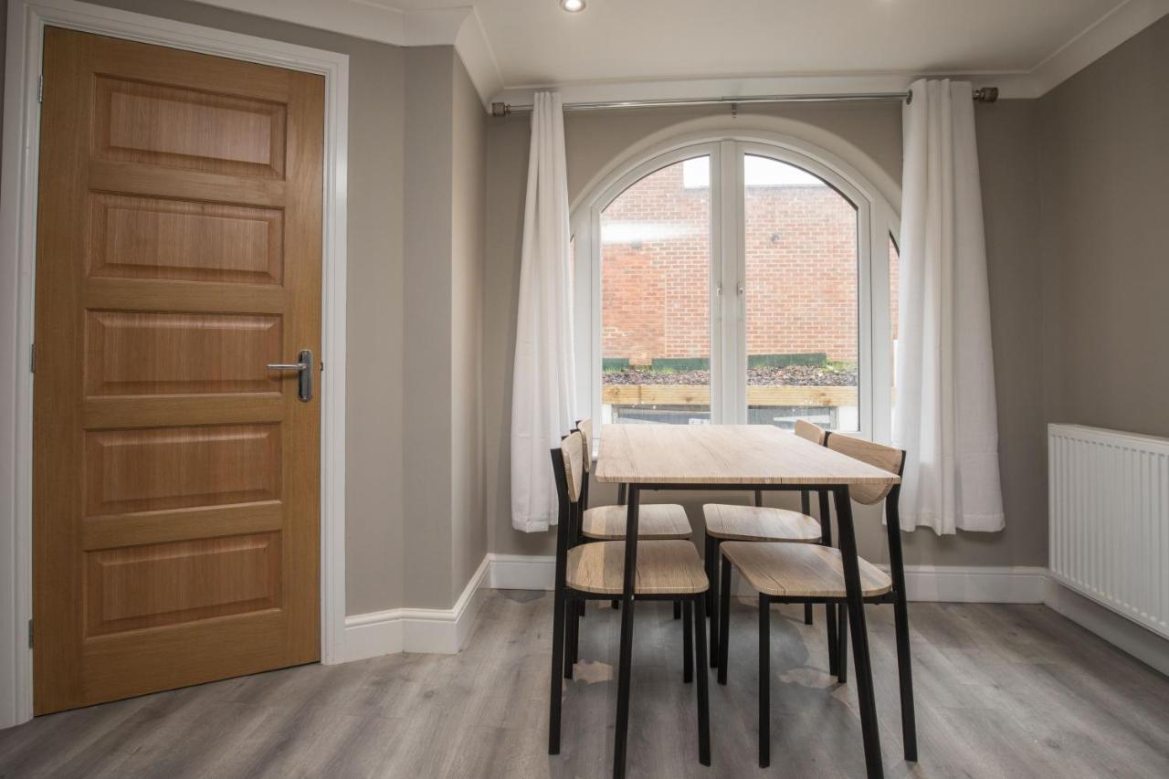 Riverside Central Kingston Flat 1B Surbiton Екстер'єр фото